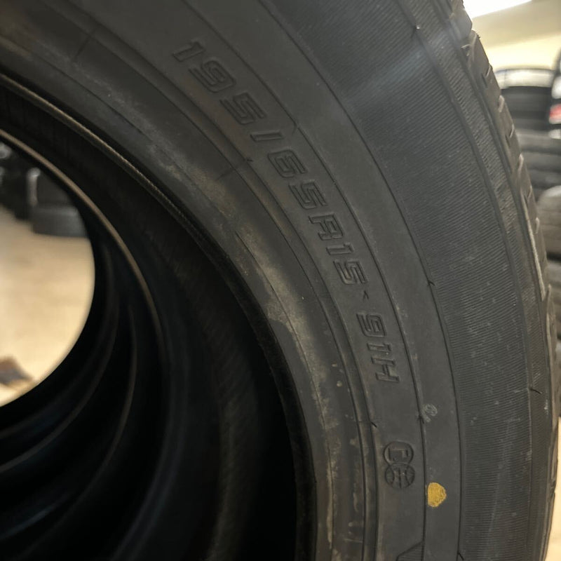 DUNLOP 195/65R15 EC203 年式古め 未使用品 4本:23000円 未使用