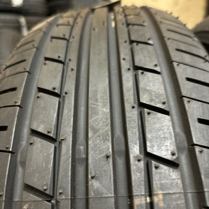 ヨコハマ 205/60R15 ES31 年落ち未使用品 2本:12000円 未使用