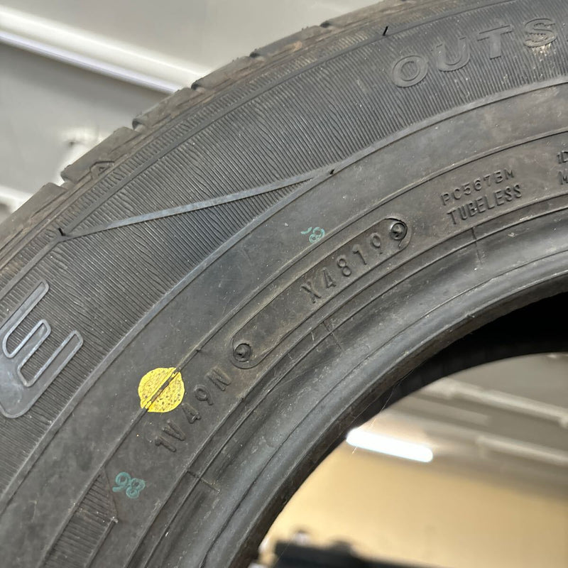 DUNLOP195/65R15 NEXTⅢ 年落ち未使用品 4本:25000円 未使用