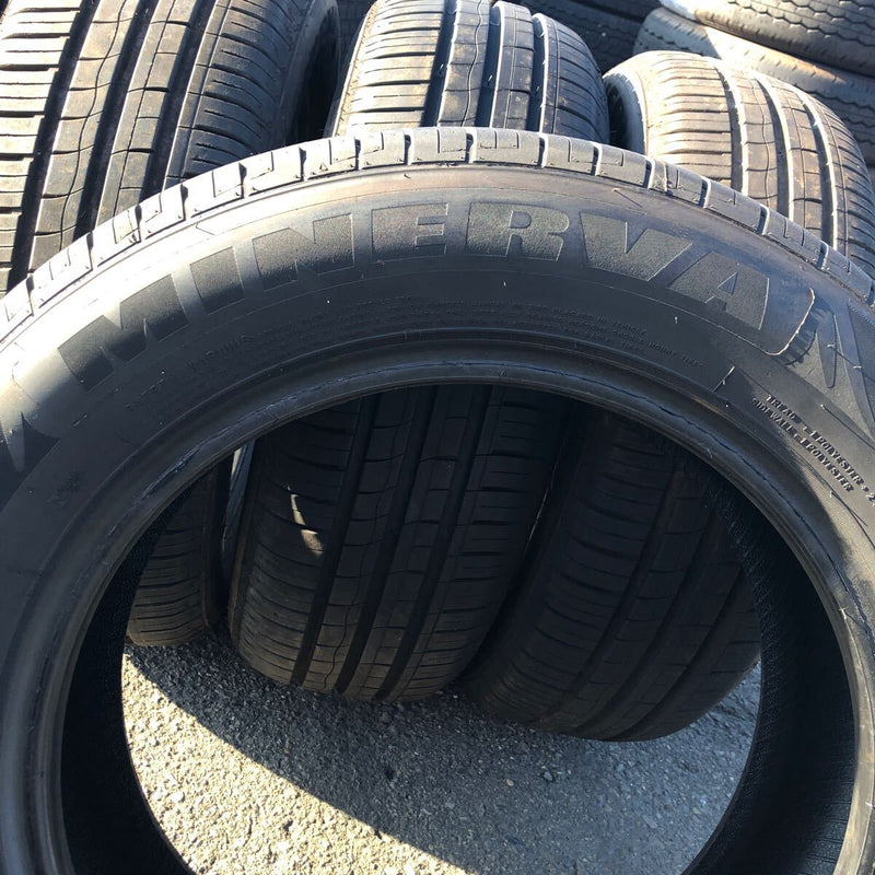 195/60R15 MINERVA 　中古 　激安美品　4本セット：15000円