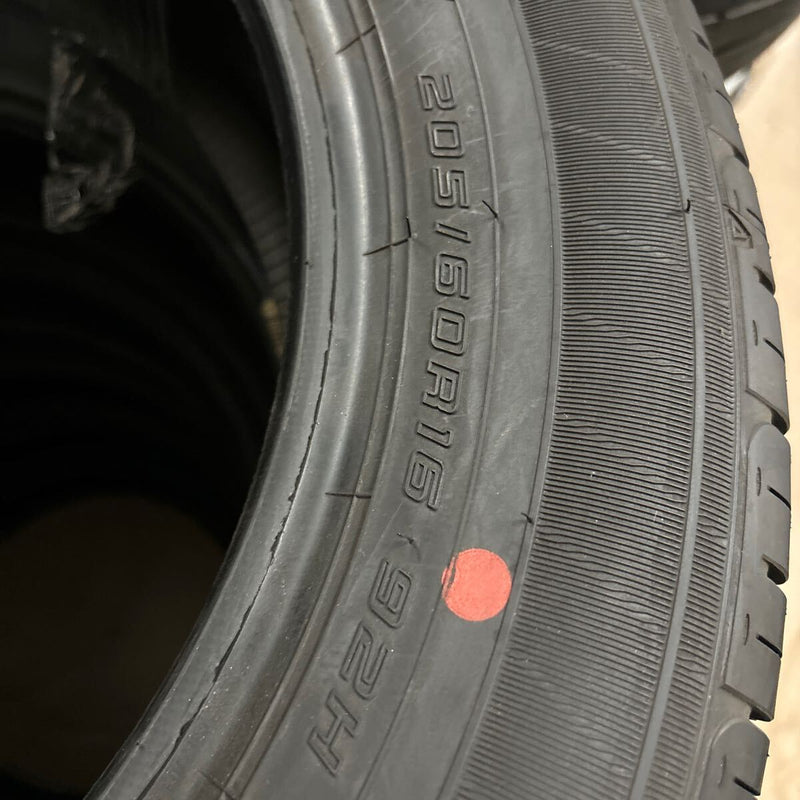 DUNLOP205/60R16 EC203 年式古めほぼ新品 2本セット:11000円