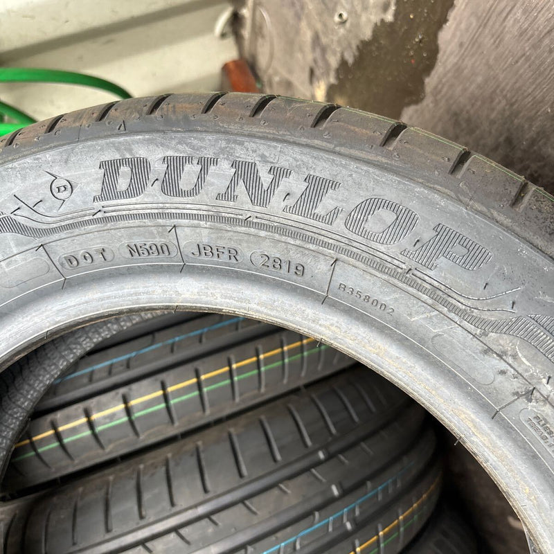 185/60R15 DUNLOP 未使用品　夏タイヤ　2019年製　　4本セット：28000円