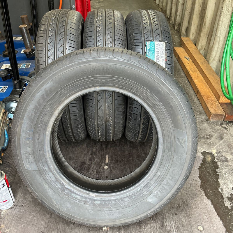 185/70R14 YOKOHAMA AE-01F 未使用品　夏タイヤ　4本セット：24000円