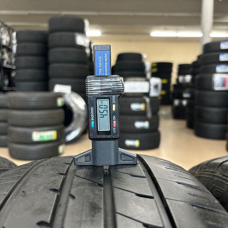 DUNLOP 225/55R18 RV504・RV505 各2本 中古夏タイヤ 4本セット:22000円