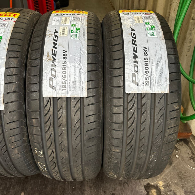 195/60R15 PIRELLI POWERGY 未使用品　夏タイヤ　4本セット：32000円