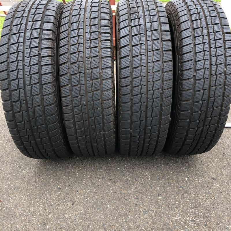 195/80R15 中古スタッドレス　　8.5〜9部山　激安美品　　4本セット：17000円