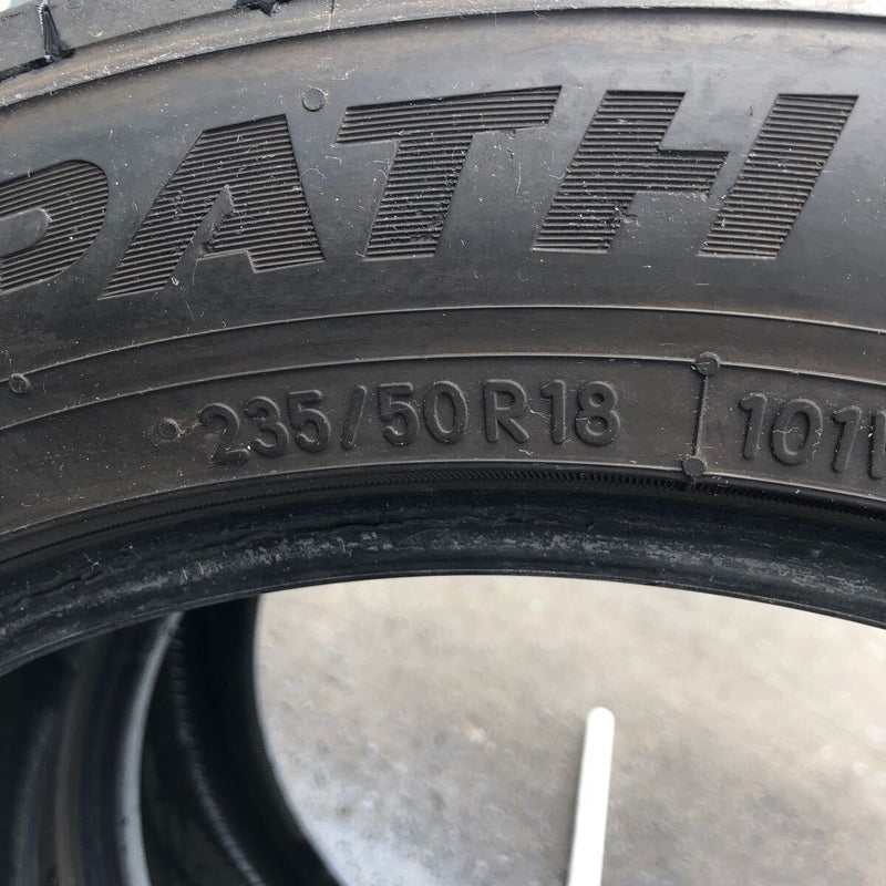 235/50R18 トーヨー　中古　激安美品　2本セット：9800円