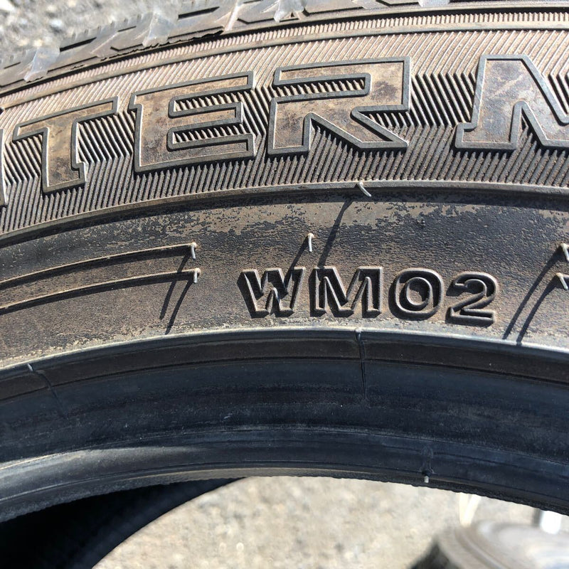 235/50R18 ダンロップ　WM02 中古スタッドレス　激安美品24本セット：13000円