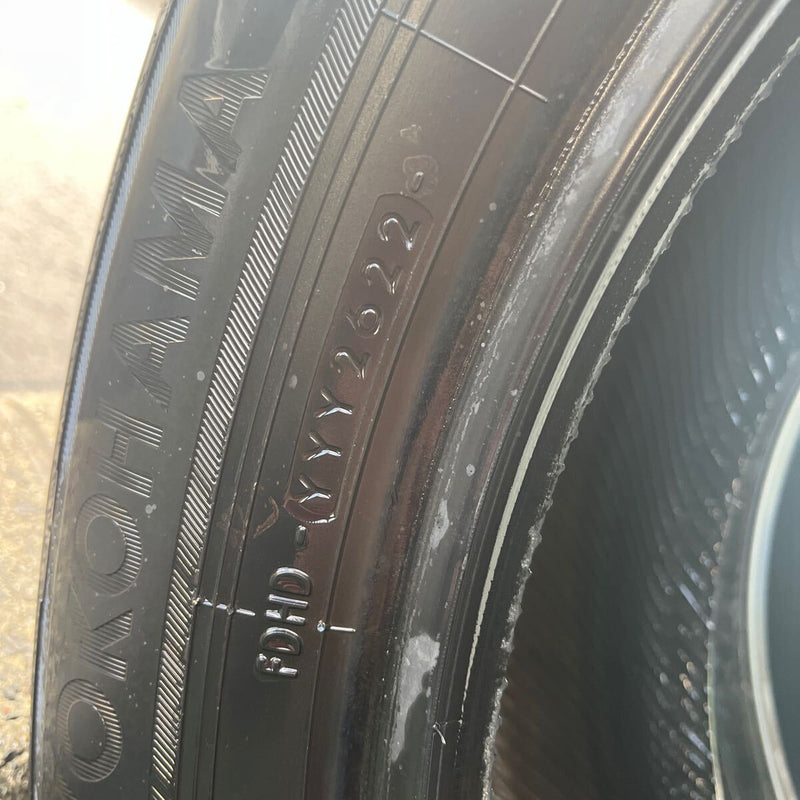 225/60R18 ヨコハマXT AE51 中古夏タイヤ 2022年 2本:11000円