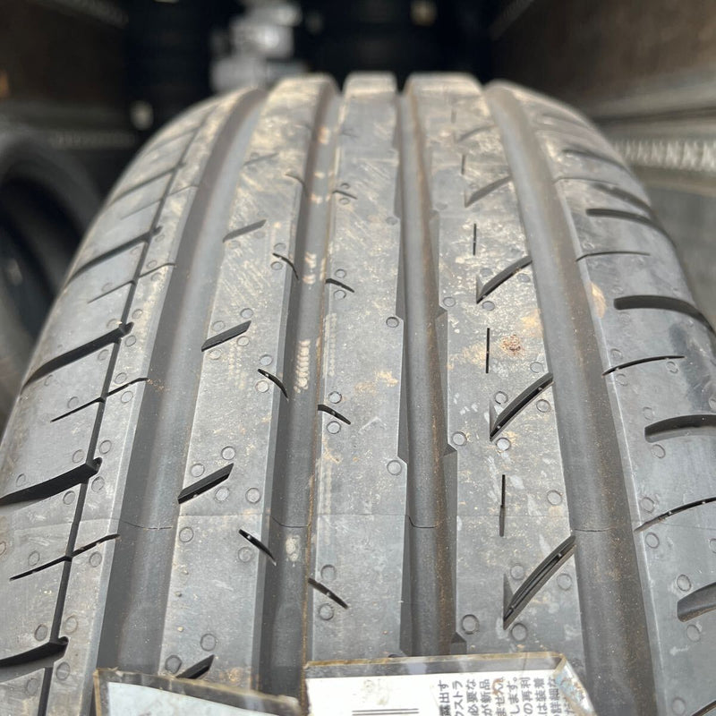 195/65R15 YOKOHAMA, ブルーアースGT　激安美品　1本セット：6500円