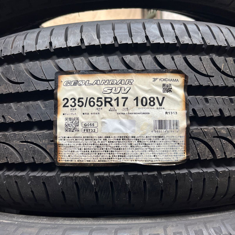 235/65R17 YOKOHAMA, SUV 未使用　激安美品　4本セット：34000円