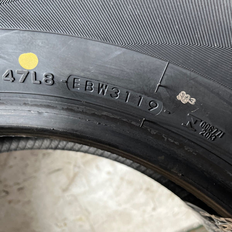 235/65R17 YOKOHAMA, SUV 未使用　激安美品　4本セット：34000円