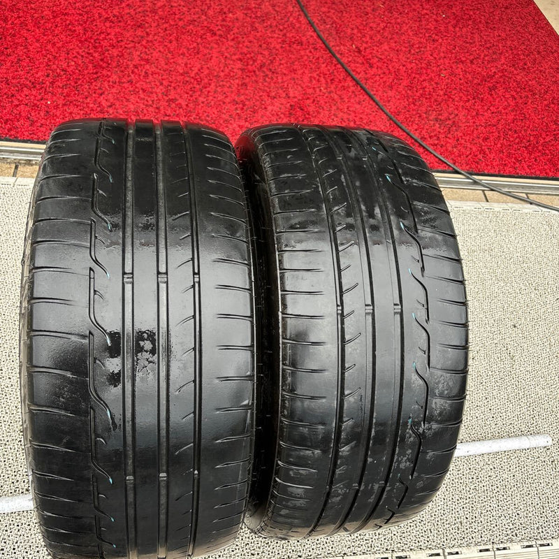 ダンロップ 245/40R18 SPORTMAXX中古夏タイヤ 2本セット:9000円