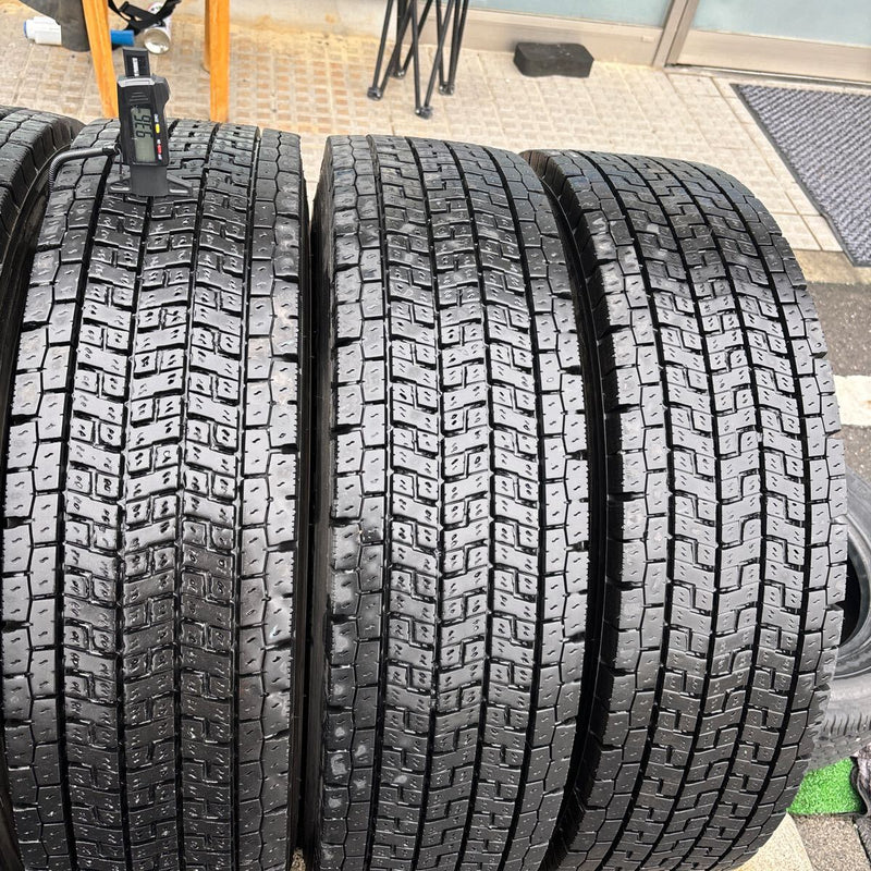 225/80R17.5 中古地山　ヨコハマ　激安美品　　6本セット：36000円