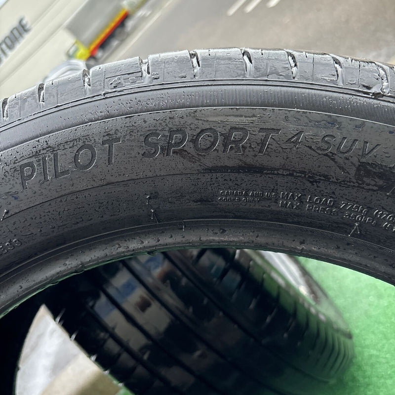 225/55R19 MICHELIN PILOT SPORT4 SUV 2023年製　中古夏タイヤ　　2本セット：14000円