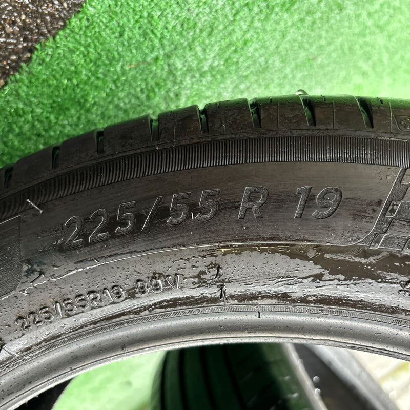 225/55R19 MICHELIN PILOT SPORT4 SUV 2023年製　中古夏タイヤ　　2本セット：14000円