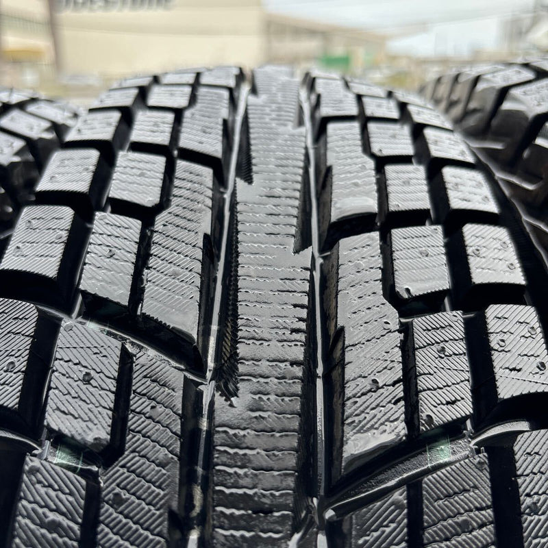 185/85R16 105/103L LT ヨコハマ　ジオランダー中古スタッドレス　年式古め　　4本セット：28000円