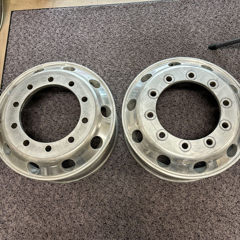 中古アルミアルミホイール　22.5×7.50の10穴(11R22.5或いは、275/80R22.5などに使う)激安美品　2本セット：33800円