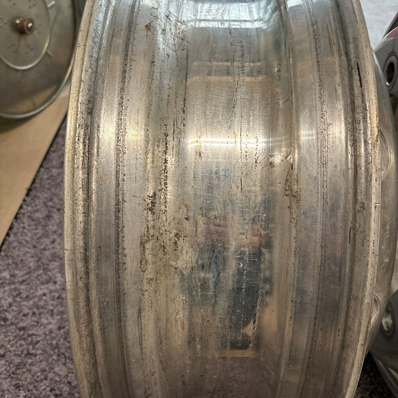 中古アルミアルミホイール　22.5×7.50の10穴(11R22.5或いは、275/80R22.5などに使う)激安美品　2本セット：33800円