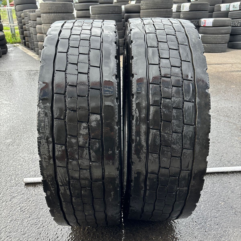 245/70R19.5 ダンロップ　SP680 中古ミックス　激安美品　　2本セット：18000円