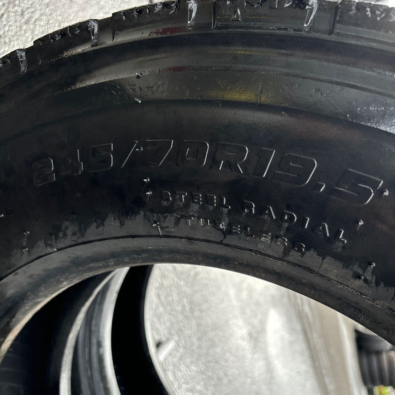 245/70R19.5 ダンロップ　SP680 中古ミックス　激安美品　　2本セット：18000円