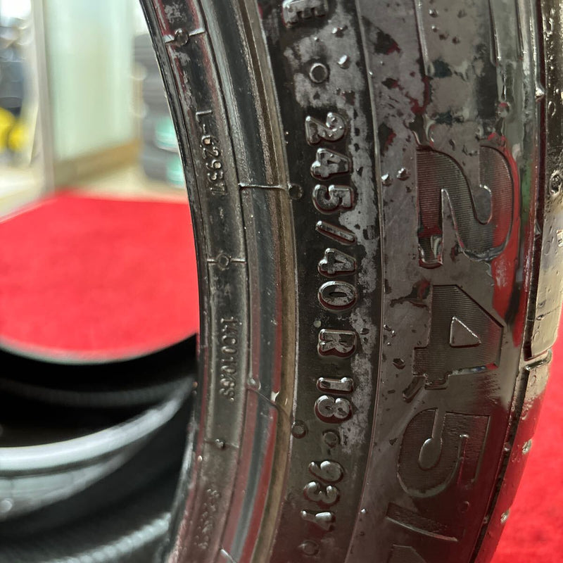 コンチネンタル245/40R18 中古夏タイヤ 2本セット:9500円