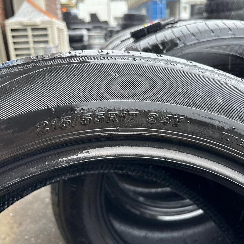 215/55R17 激安美品　BRIDGESTONE 4本セット：18000円