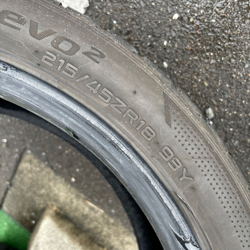 215/45R18 中古　激安美品　2本セット：8000円