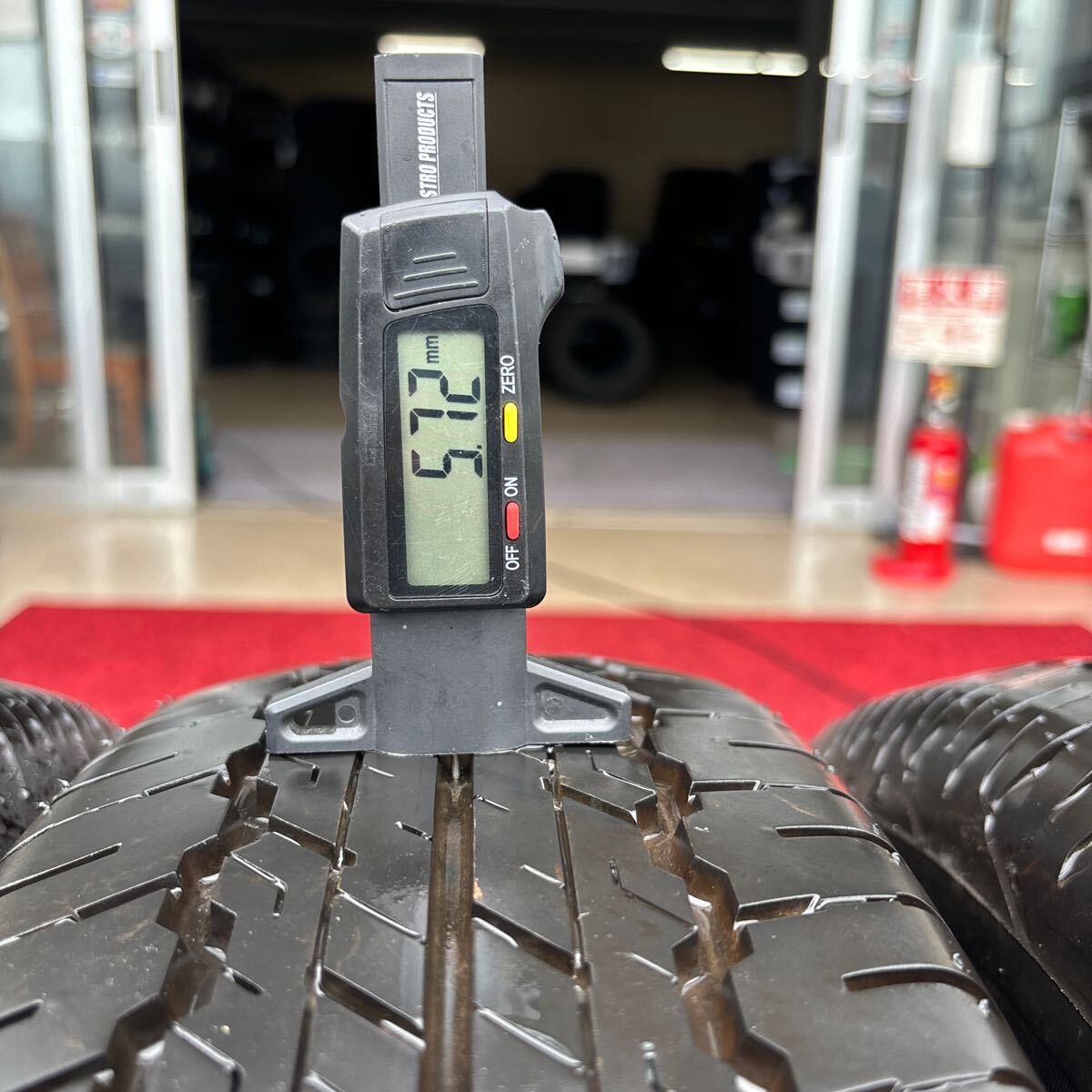 ダンロップ 195/80R15 GRANDTREK AT20 中古夏タイヤ 4本:17000円 | 桜