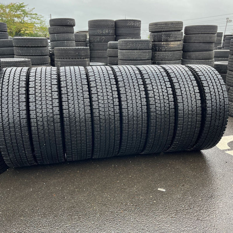 275/80R22.5 中古　再生スタッドレス　M919　激安美品　　8本セット：99800円