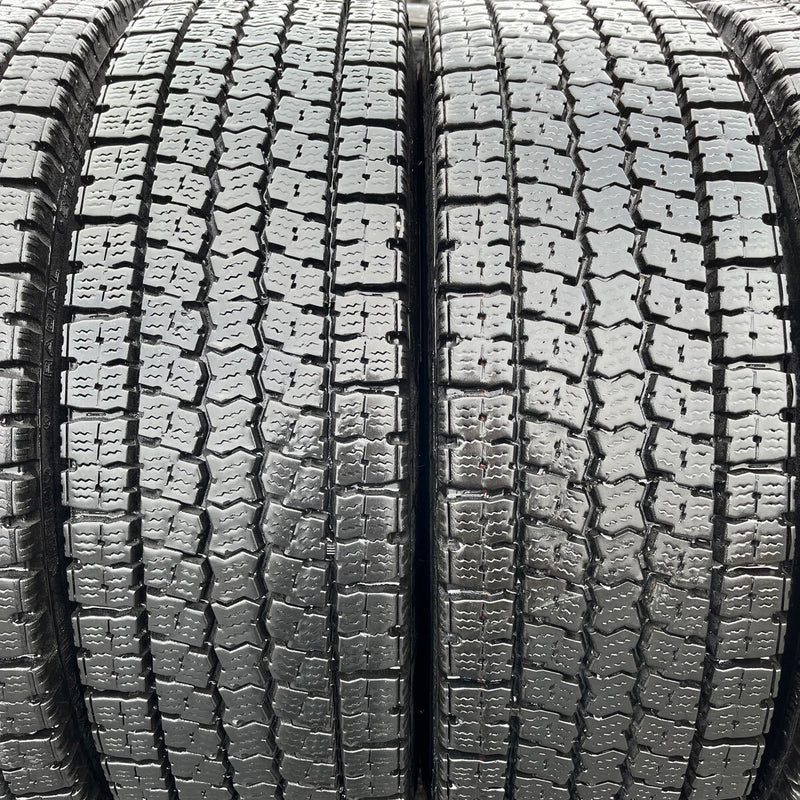 275/80R22.5 中古　再生スタッドレス　M919　激安美品　　8本セット：99800円