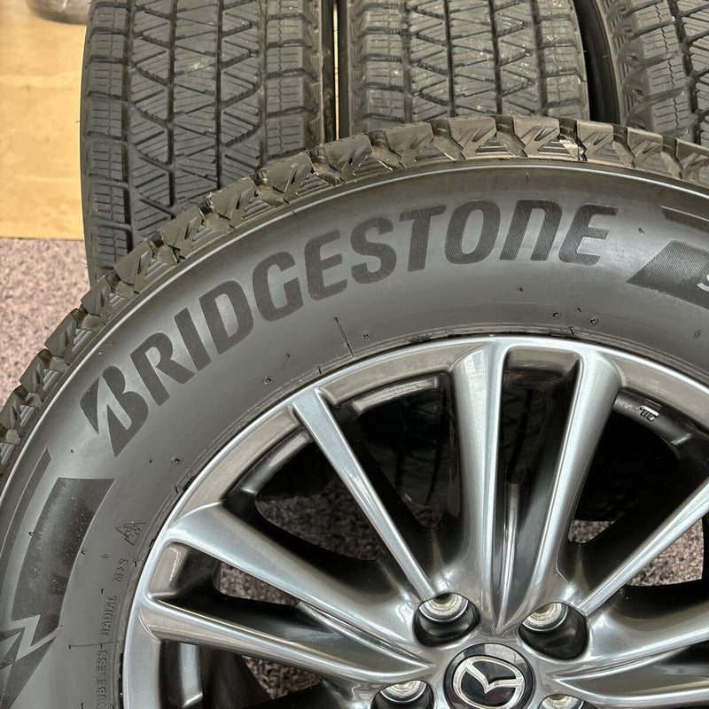 225/65R17 BRIDGESTONE ブリザック　アルミホイール付き　17×7J インセット45 中古　4本セット：80000円