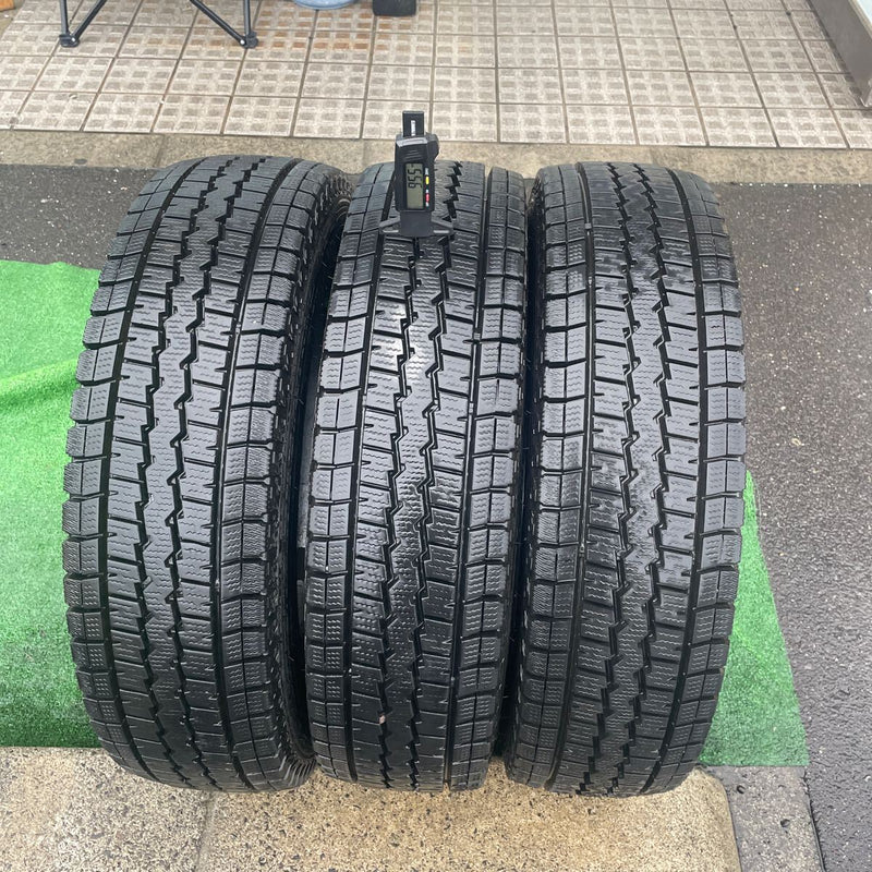 185/80R14 ダンロップ　8PR 中古　激安美品　2本セット＋1本：18000円