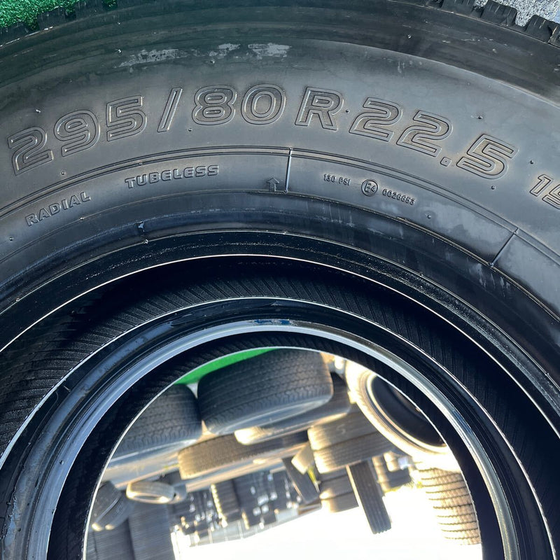 295/80R22.5 TOYO, M919 中古スタッドレス　激安美品　　2本セット：38000円