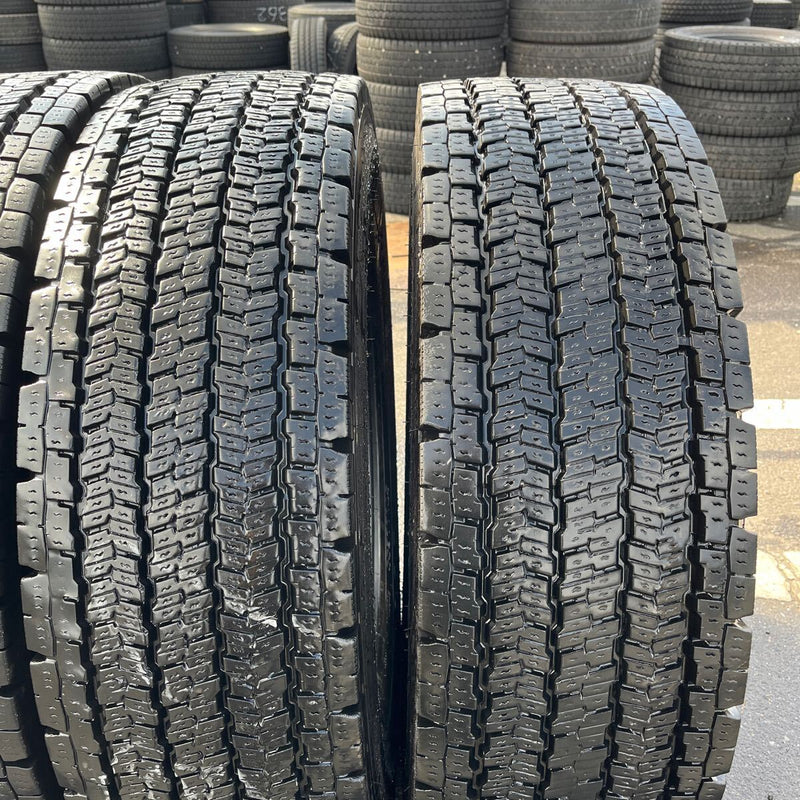 275/80R22.5 YOKOHAMA, 905W 中古　激安美品　　10本セット：117000円