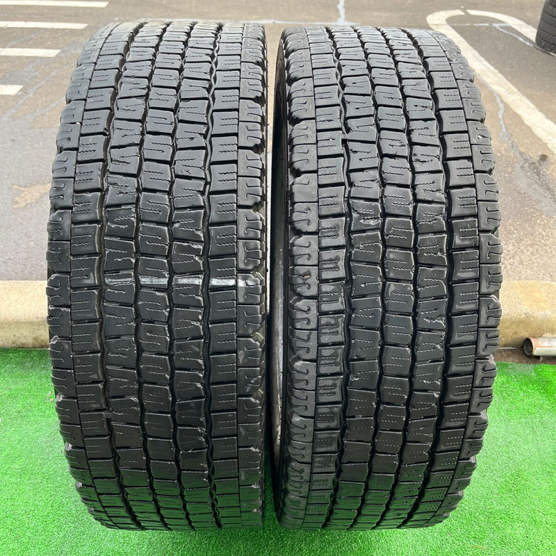 245/70R19.5 DUNLOP, SP081 中古　激安美品　　2本セット：19000円