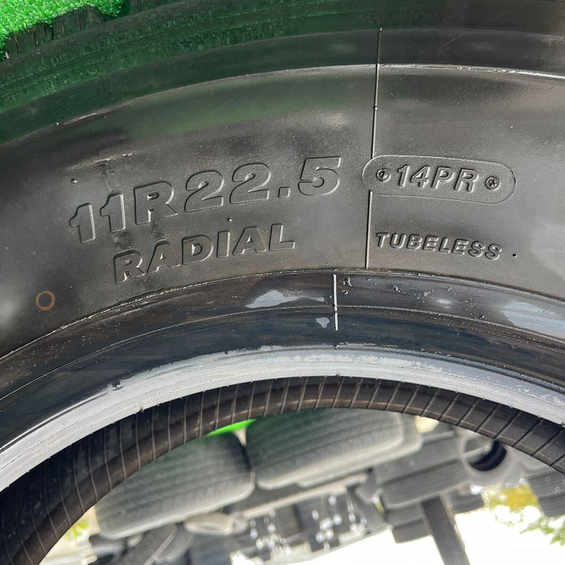 11R22.5 BRIDGESTONE, W910 中古　激安美品　　1本：11500円