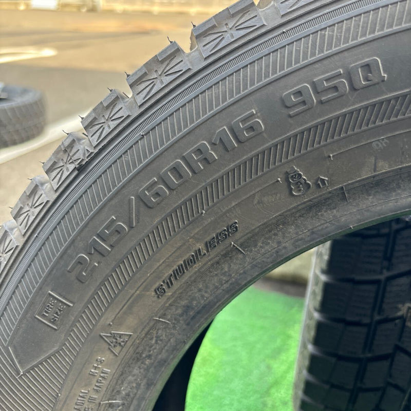 215/60R16 グッドイヤー　ナビ6 未使用品 2019年製　2本セット：14000円