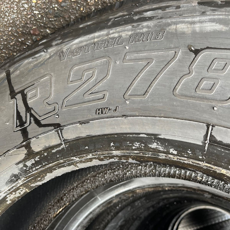 11R22.5 BRIDGESTONE, R173 中古タテ溝　バリ溝　激安美品　　8本セット：160000円