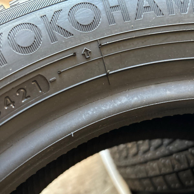 155/65R13 YOKOHAMA 冬タイヤ　2021年製　未使用品4本セット:25000円 未使用