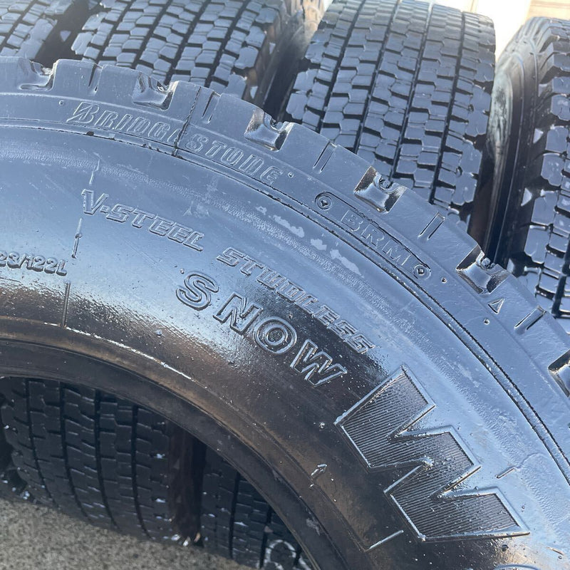 225/80R17.5 BRIDGESTONE, スタッドレス再生中古　　　激安美品　　6本セット：24000円