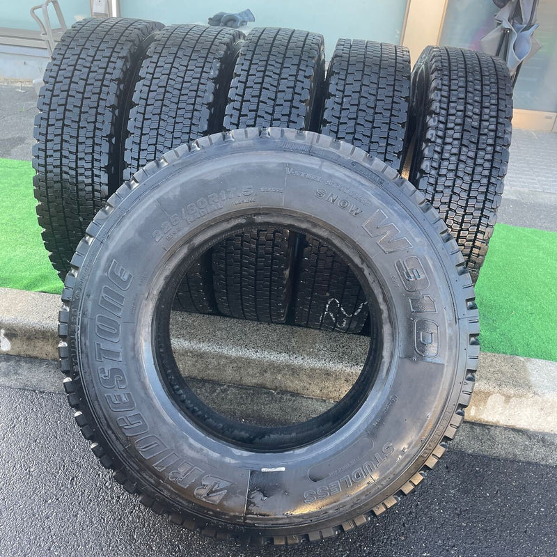 225/80R17.5 BRIDGESTONE, スタッドレス再生中古　　　激安美品　　6本セット：25000円