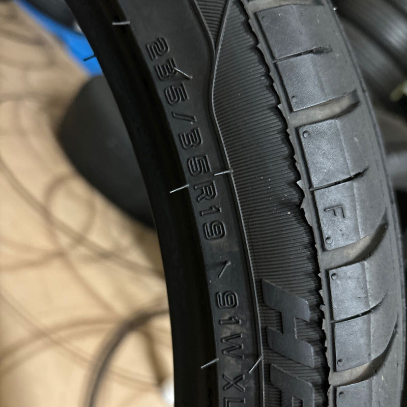 HIFLY 235/35R19 HF805 中古夏タイヤ 2本セット:13000円