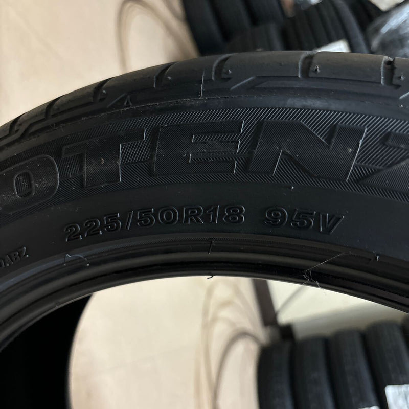 ブリヂストン 225/50R18 RE050A 中古夏タイヤ 1本:6000円