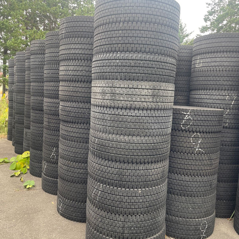 245/70R19.5 中古地山　6分山〜7分山　ダンロップ　2019年〜2023年 激安美品　100本セット：70万円