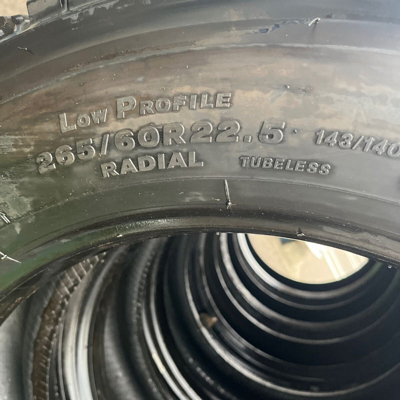 265/60R22.5 BRIDGESTONE, W970 中古スタッドレス　激安美品　　6本セット：57000円