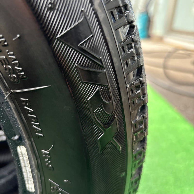 175/60R16 ブリヂストンVRX 中古冬タイヤ　4本セット:20000円