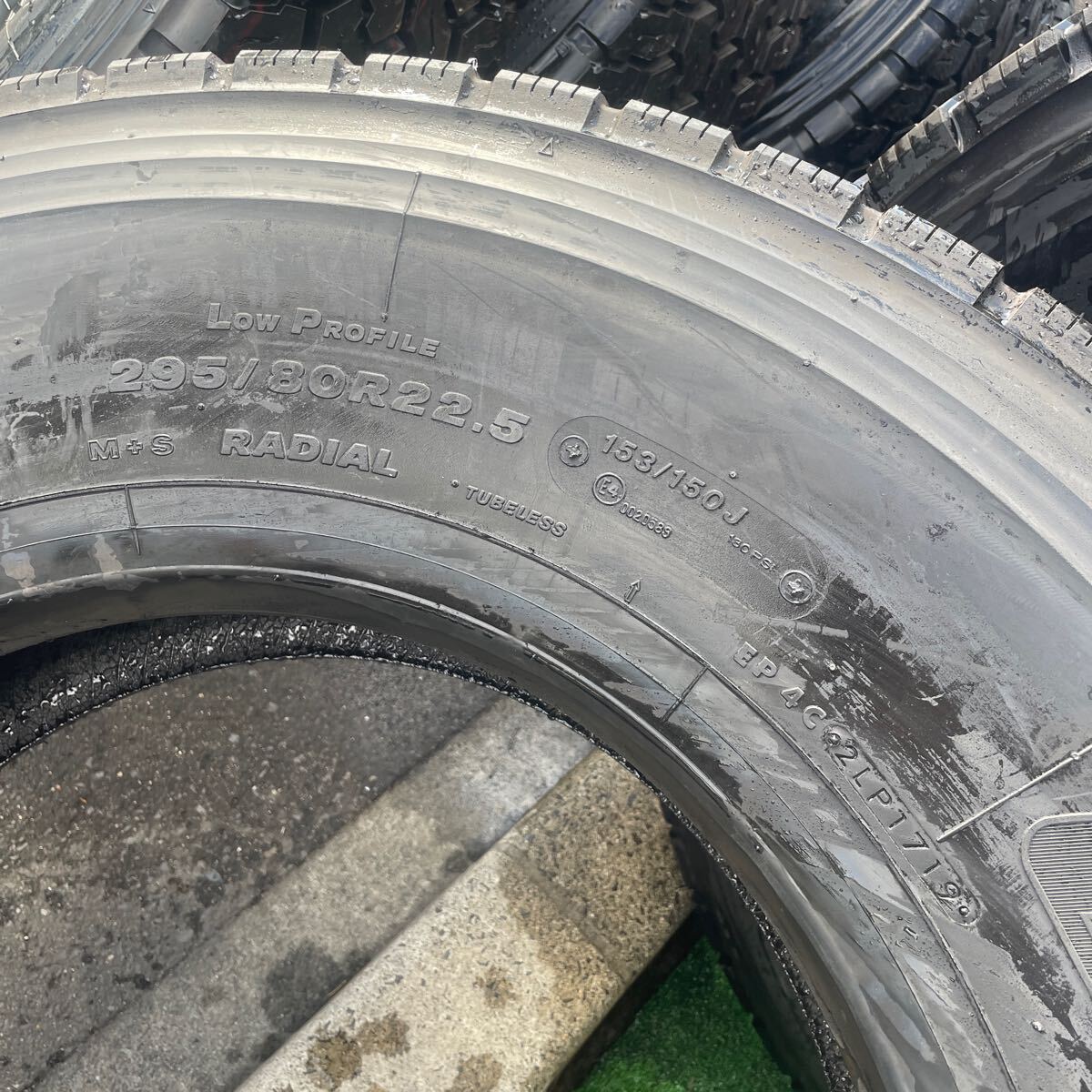 295/80R22.5 、ブリヂストン 新品年 4本セット:158000円 | 桜国際貿易