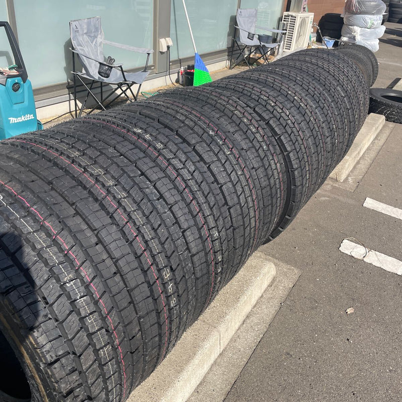 245/70R19.5 新品ダンロップSP068 激安美品　2024年 12本セット：360000円 未使用