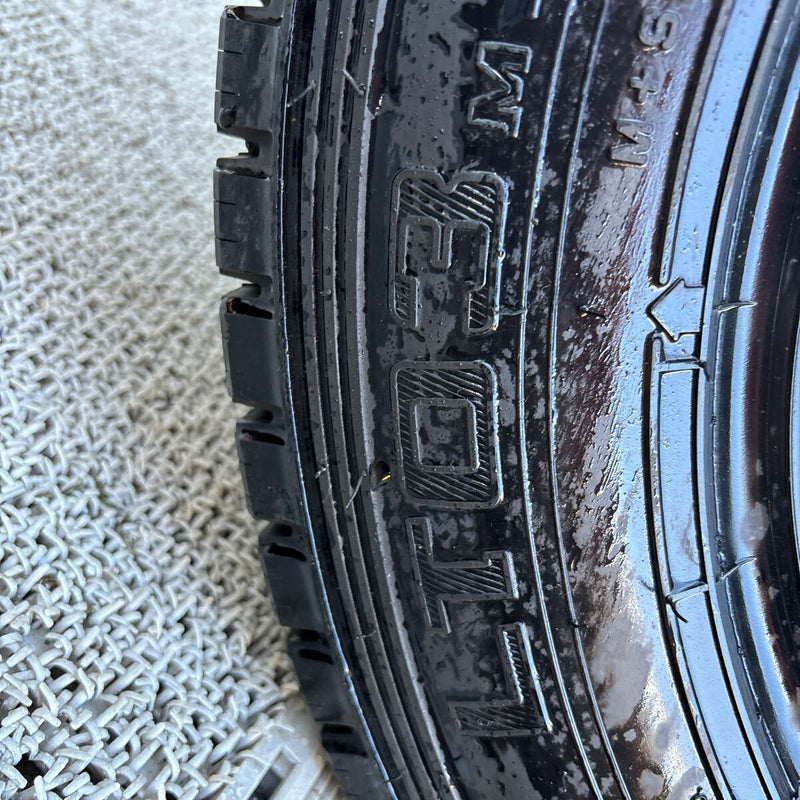 ダンロップ 175/75R15 WMLT03 溝充分 中古冬タイヤ 6本セット:25000円